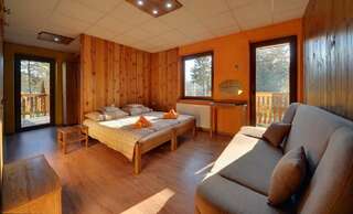Курортные отели Pod Smerkami Шклярска-Поремба Двухместный номер с 1 кроватью и видом на горы-1